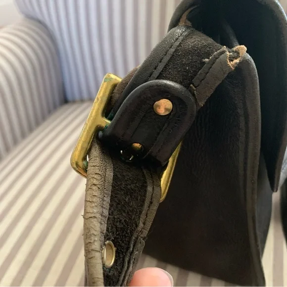 Vintage Coach Black Leather Shoulder Bag Purse 733-8099